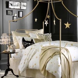 PBteen girl’s twin bedding